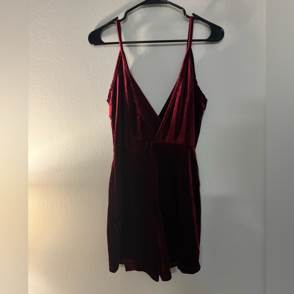 Romper - Picture 2 of 2